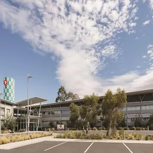 travelodge-hobart-airport.top-hotels-hobart.com/