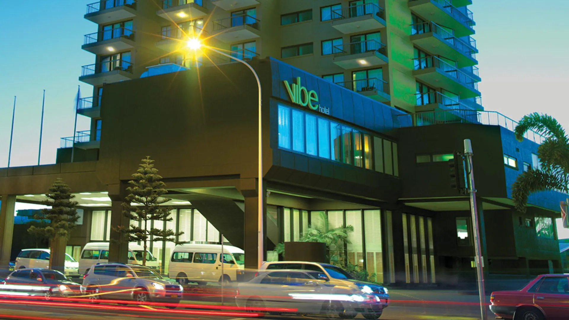 Vibe Hotel Gold Coast 4*,