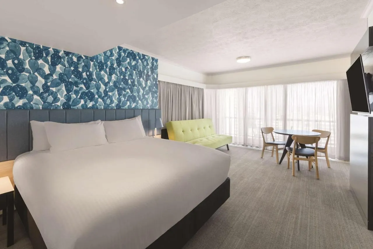 Vibe Hotel Gold Coast 4*,