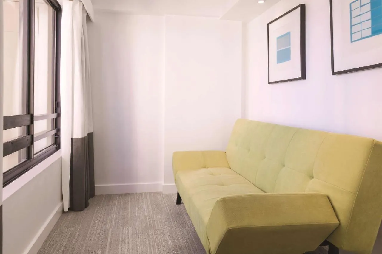 Vibe Hotel Gold Coast 4*,