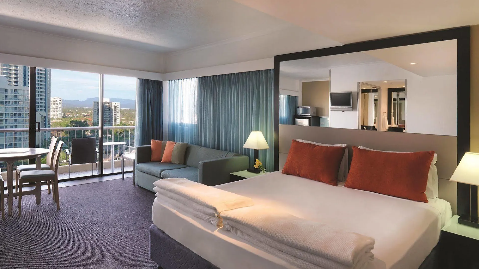 Vibe Hotel Gold Coast 4*,  Australia